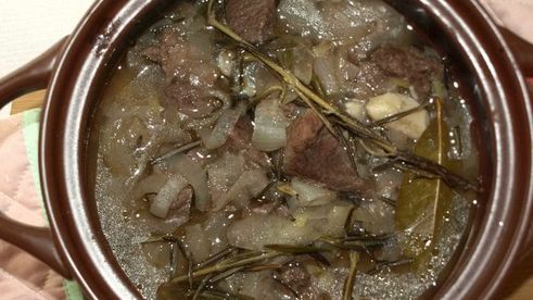 баранина, томленная в десертном вине