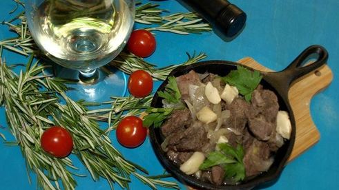 баранина, томленная в десертном вине