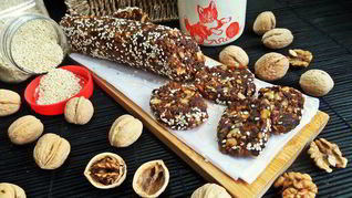 Фруктово-ореховая колбаса