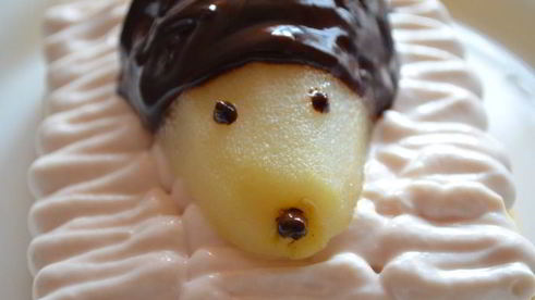 груши в шоколаде с миндалем ежики