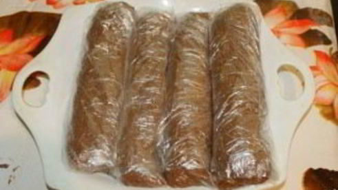 кондитерская колбаска со сгущенкой