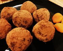 Конфеты из банана, грецкого ореха и кураги