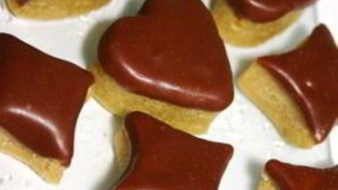 конфеты в виде сердца