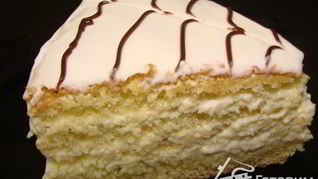Бисквит на желтках и заварной сметанный крем
