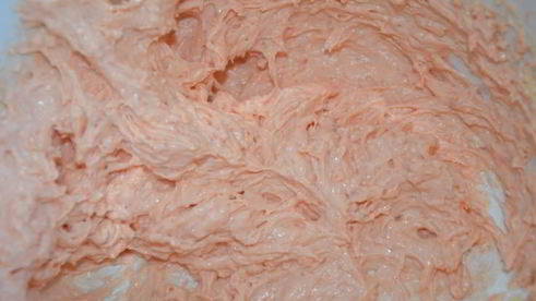 бисквитный рулет с лососевым кремом