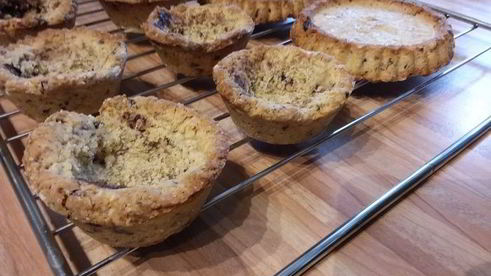 корзиночки с ванильным кремом и свежими ягодами