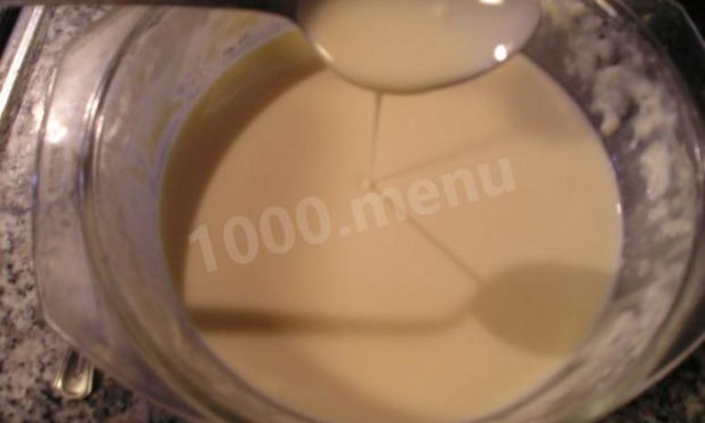 Рецепт крема из сметаны и сгущенки для торта