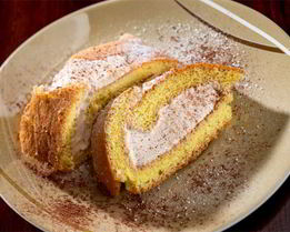 Рулет с крем-брюле