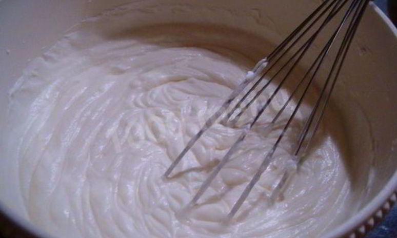 Рецепт заварного крема для медового торта