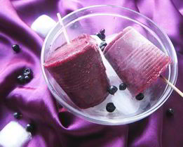 Чернично-йогуртовое мороженое