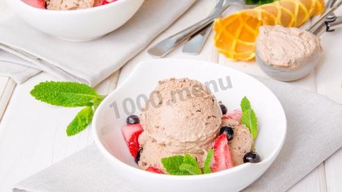 итальянский десерт шоколадное мороженое семифредо