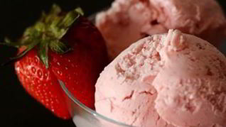 Клубничное мороженое Дайкири