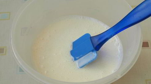 клубничное мороженое