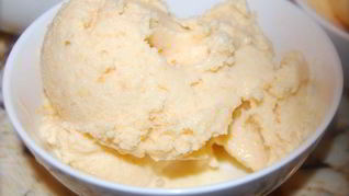 Мороженое из молока и сахара