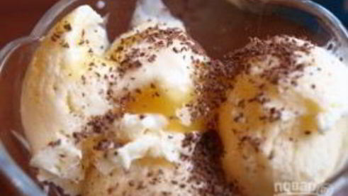 мороженое под соусом