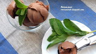 Шоколадно-мятное мороженое