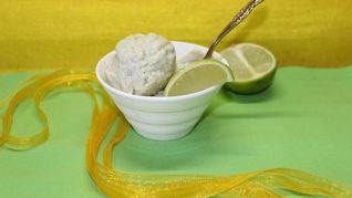 Сливочное мороженое с авокадо