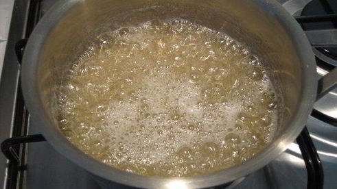 фиалковый торт-мусс с черникой весна в тулузе