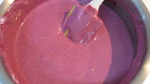 фиалковый торт-мусс с черникой весна в тулузе