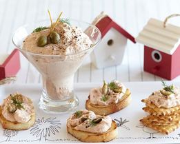 Мусс из копченого лосося