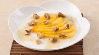 Мусс личи с манго в саке