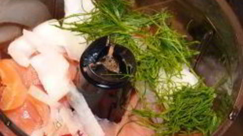 рыбный мусс с кремом из авокадо