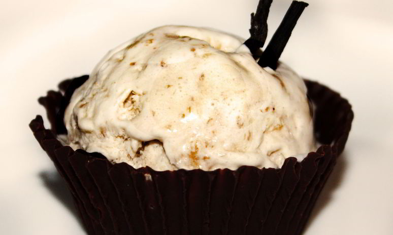 Рецепт шоколадных корзиночек с банановым муссом