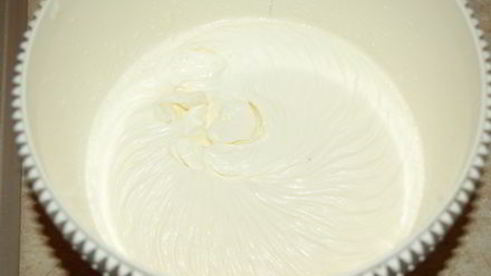 торт-мусс клубника на сливках без выпечки