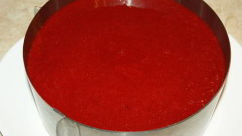 торт-мусс клубника на сливках без выпечки