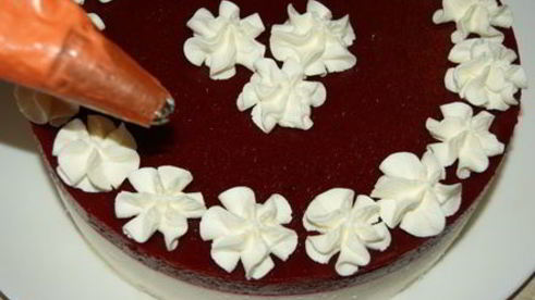 торт-мусс клубника на сливках без выпечки