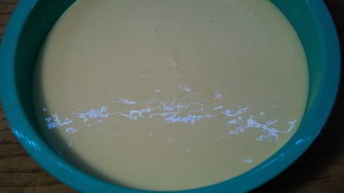 торт-мусс с клюквой и пралине