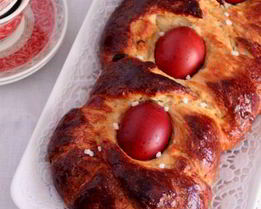 Геческий пасхальный хлеб Цуреки