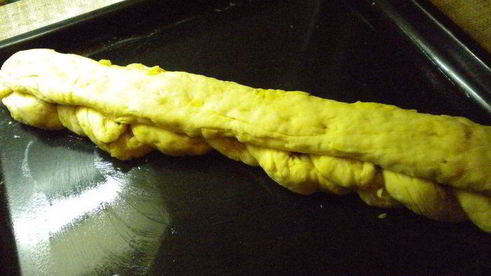 греческий пасхальный хлеб