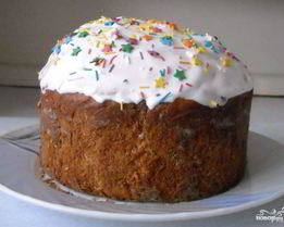 Кулич с белым изюмом