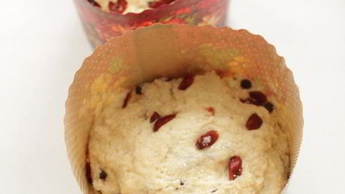 кулич творожный с вяленой клюквой