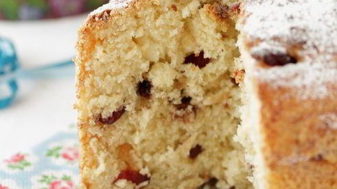 кулич творожный с вяленой клюквой