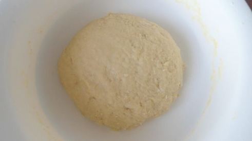 миндальный кулич с лимонной глазурью