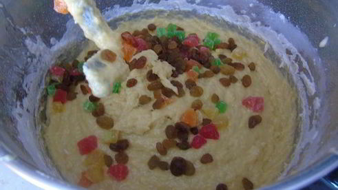 миндальный кулич