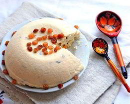 Пасха из рикотты и маскарпоне с миндалем