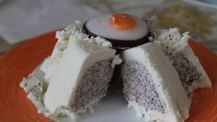 Пасха лимонная с маковой начинкой