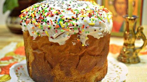 пасхальный кулич с цукатами