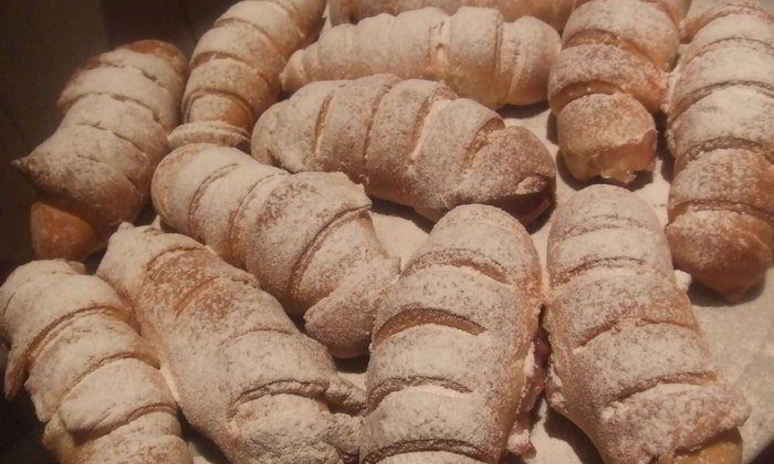 Рецепт пасхальных рогаликов с очень вкусным тестом