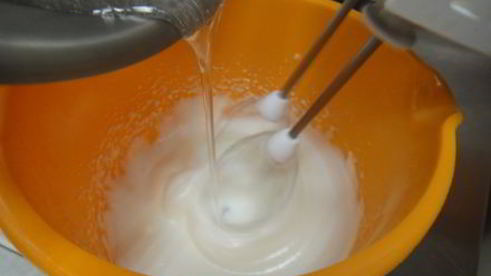 творожный кулич с итальянской меренгой