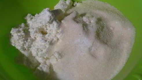 творожный кулич с итальянской меренгой