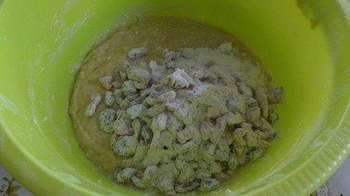 ванильный кулич с сухофруктами