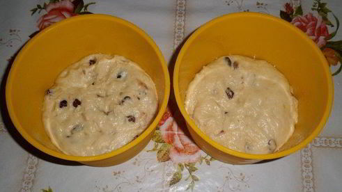 ванильный кулич с сухофруктами