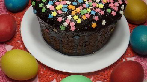 ванильный кулич с сухофруктами