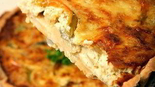 Пудинг из сладкого лука с пармезаном