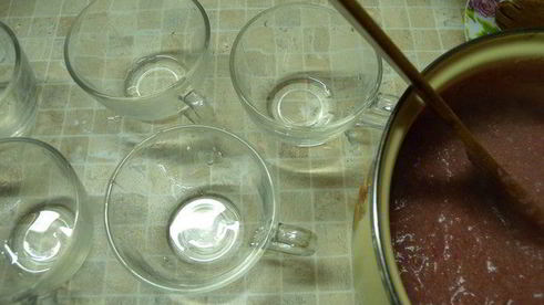 пудинг молочно-клубничный