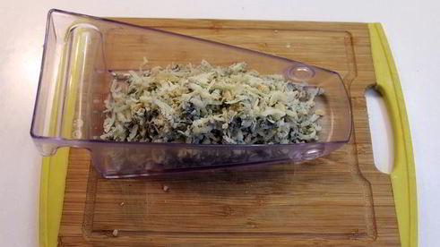 дважды запеченное суфле горгонзола и карамелизованная груша